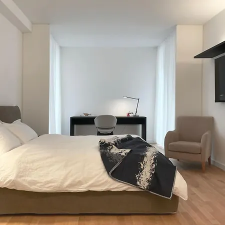 Great Location * ميونيخ